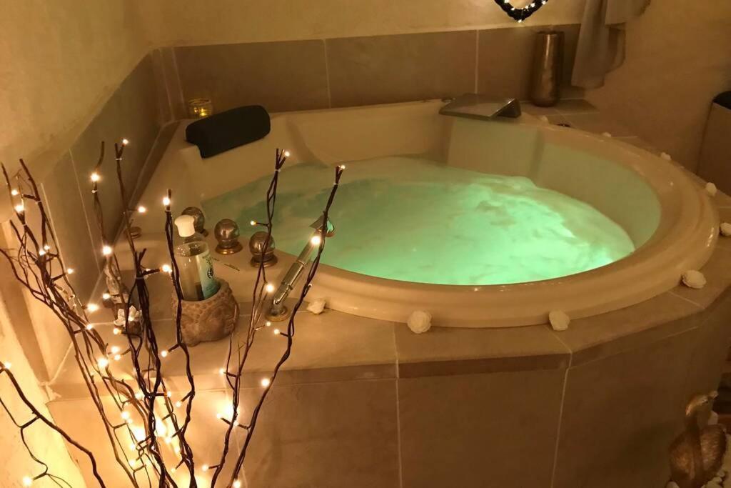 Les Secrets D'alcôve, Nuits Romantiques Avec Appartement *